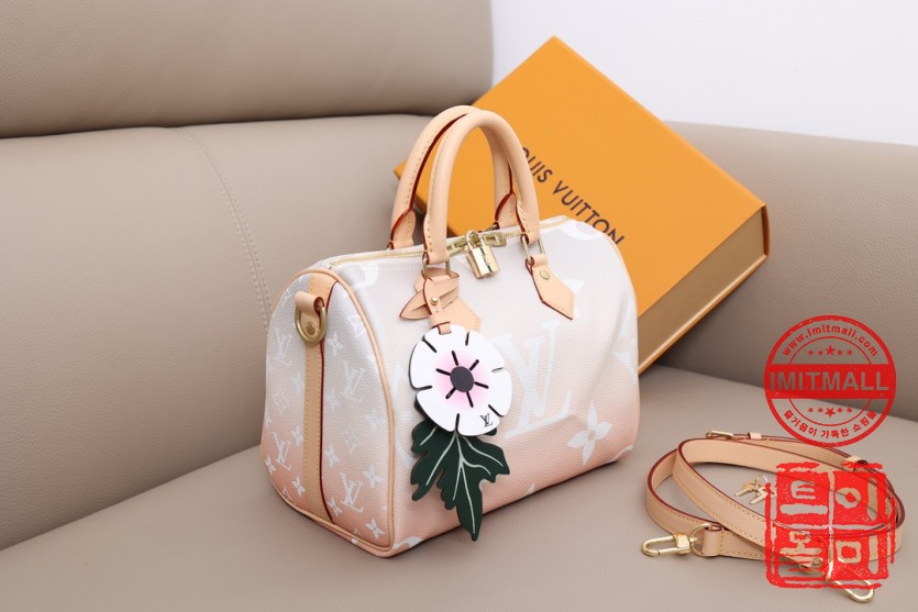 louis_vuitton_xxxxx_big_00003.jpg