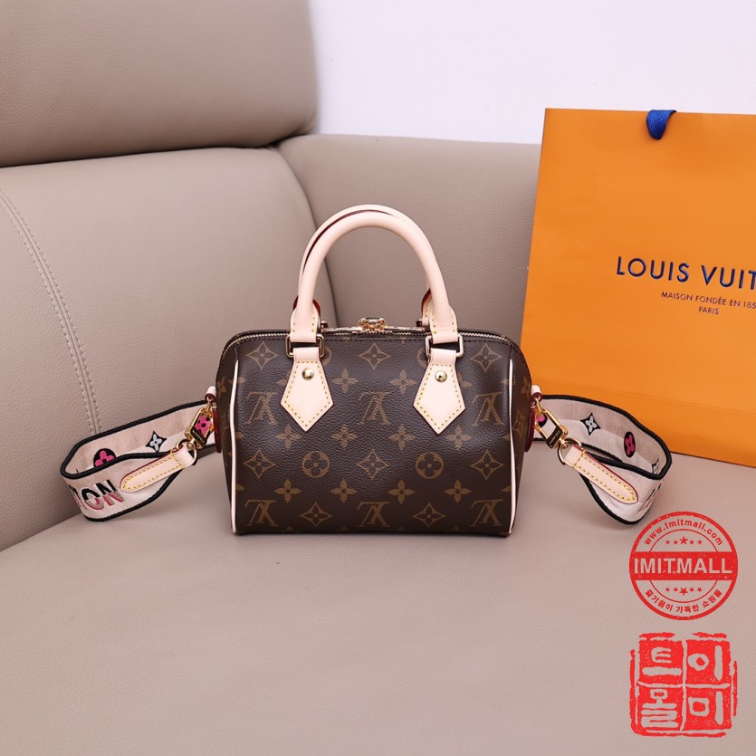 louis_vuitton_xxxxx_big_00003.jpg