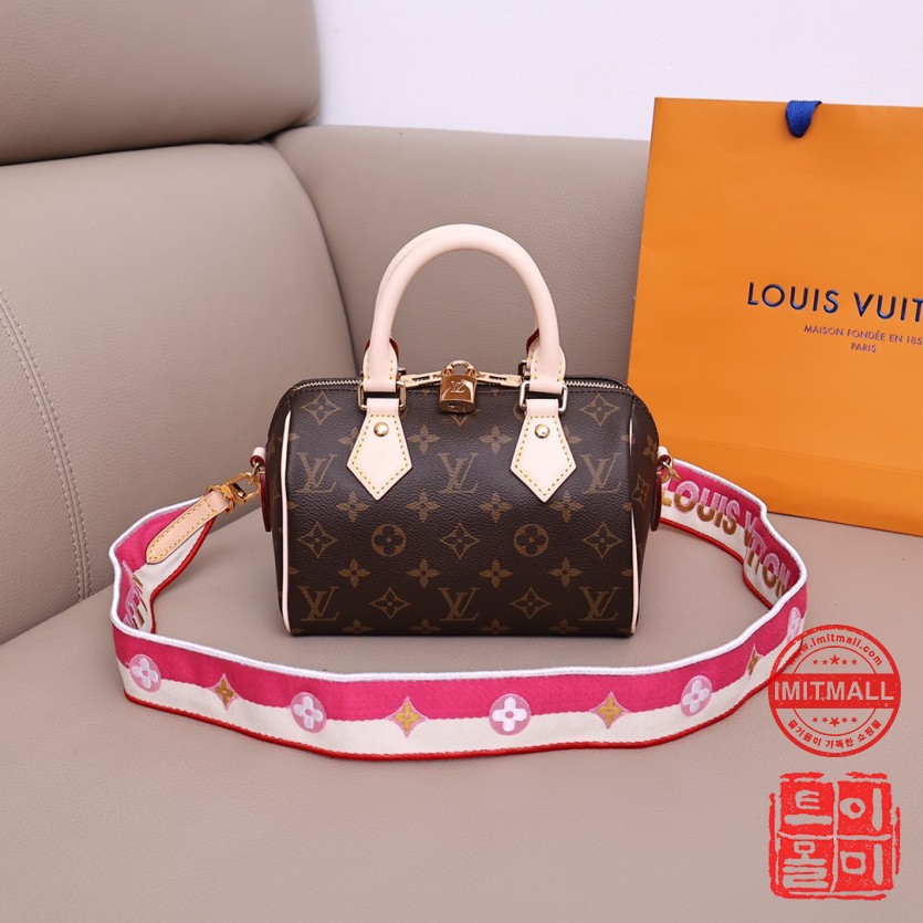 louis_vuitton_xxxxx_big_00001.jpg