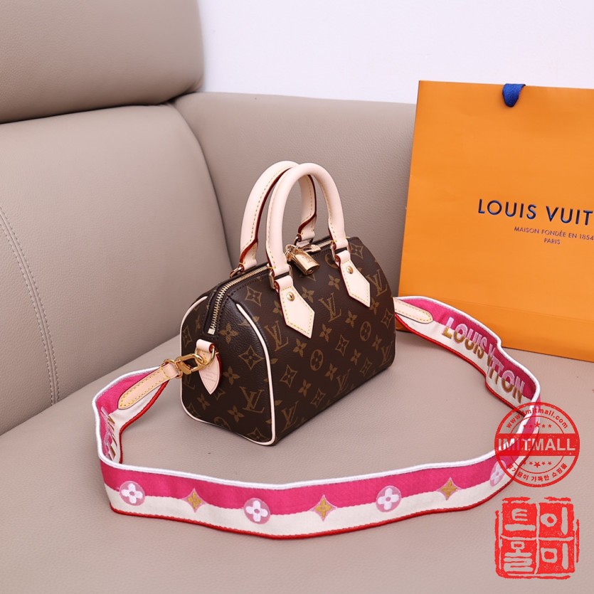 louis_vuitton_xxxxx_big_00002.jpg