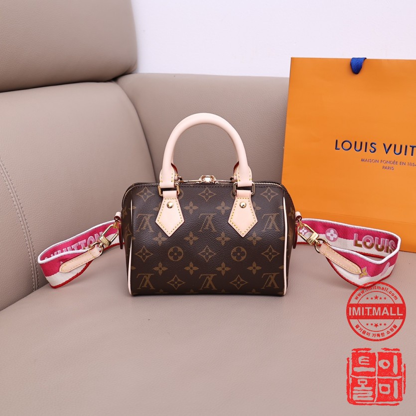 louis_vuitton_xxxxx_big_00003.jpg