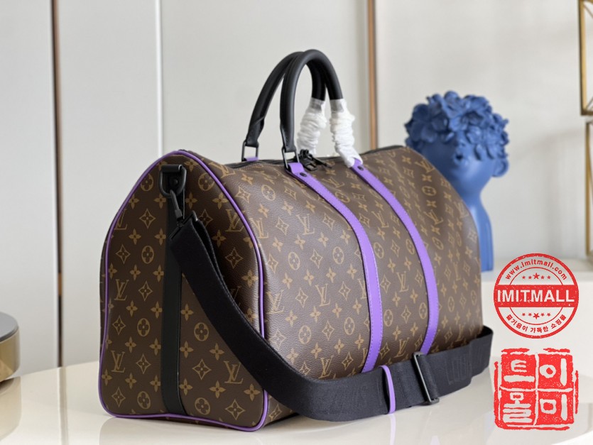 louis_vuitton_xxxxx_big_00005.jpg