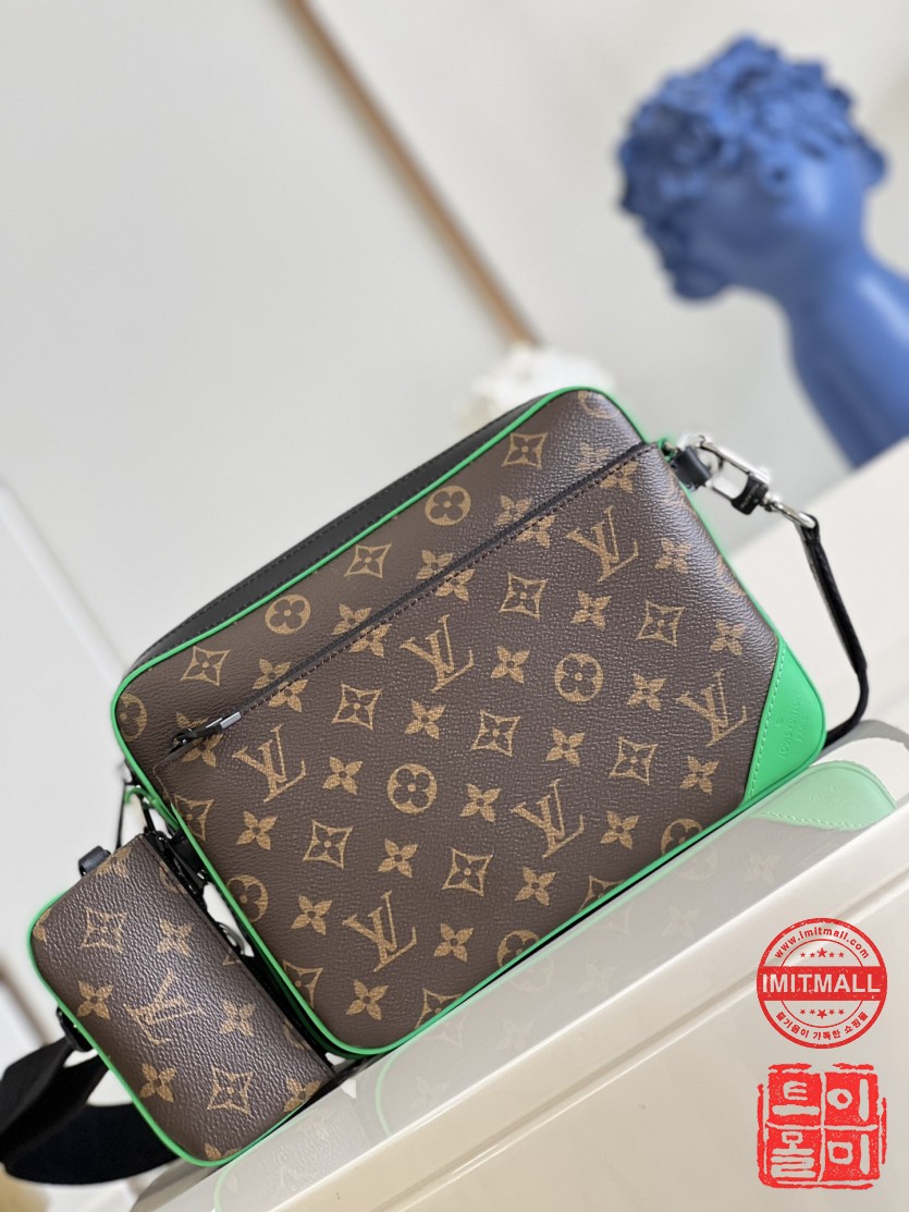 louis_vuitton_xxxxx_big_00002.jpg