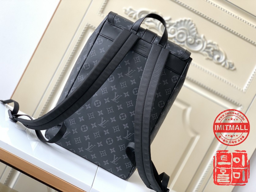 louis_vuitton_xxxxx_big_00003.jpg