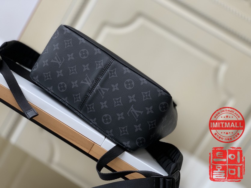 louis_vuitton_xxxxx_big_00004.jpg