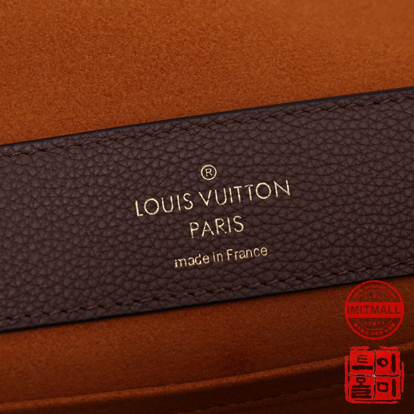 louis_vuitton_xxxxx_big_00009.jpg