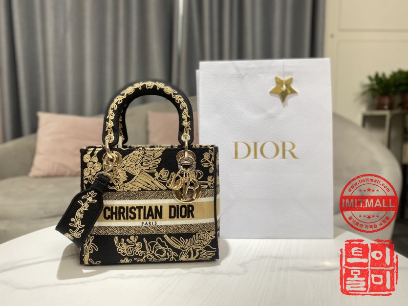 dior_xxxxx_big_00001.jpg