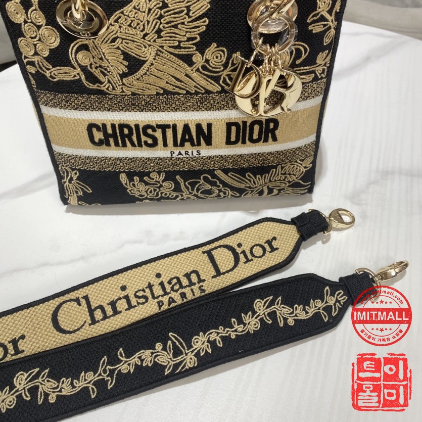 dior_xxxxx_big_00005.jpg