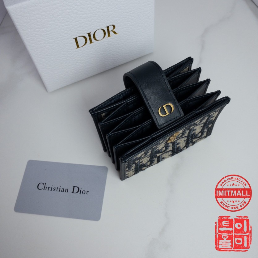 dior_xxxxx_big_00005.jpg