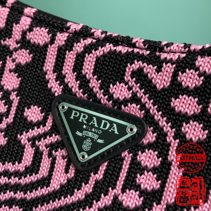 prada_xxxxx_big_00006.jpg