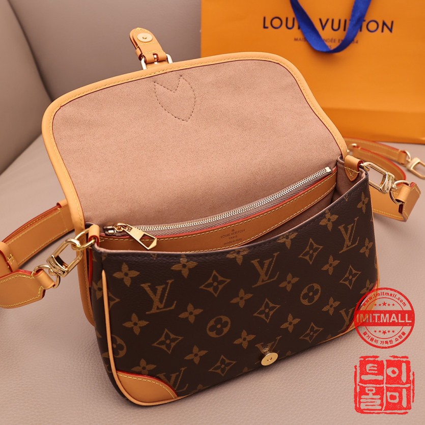 louis_vuitton_xxxxx_big_00008.jpg