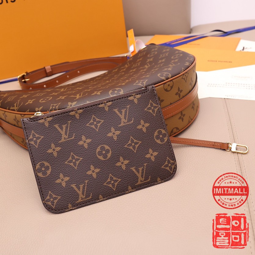 louis_vuitton_xxxxx_big_00005.jpg