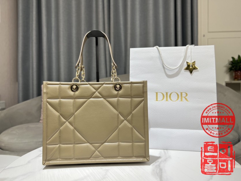 dior_xxxxx_big_00001.jpg
