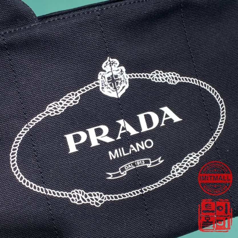 prada_xxxxx_big_00005.jpg