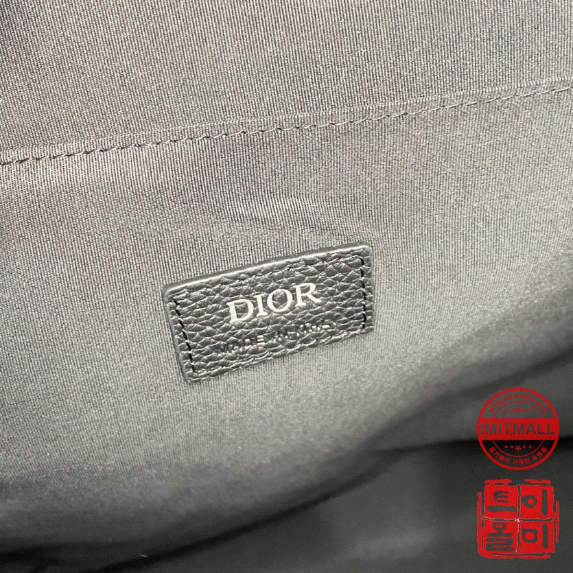 dior_xxxxx_big_00009.jpg