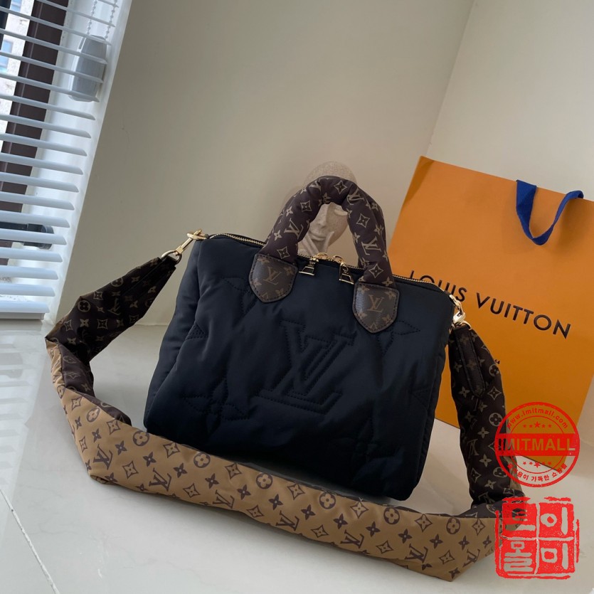 louis_vuitton_xxxxx_big_00001.jpg