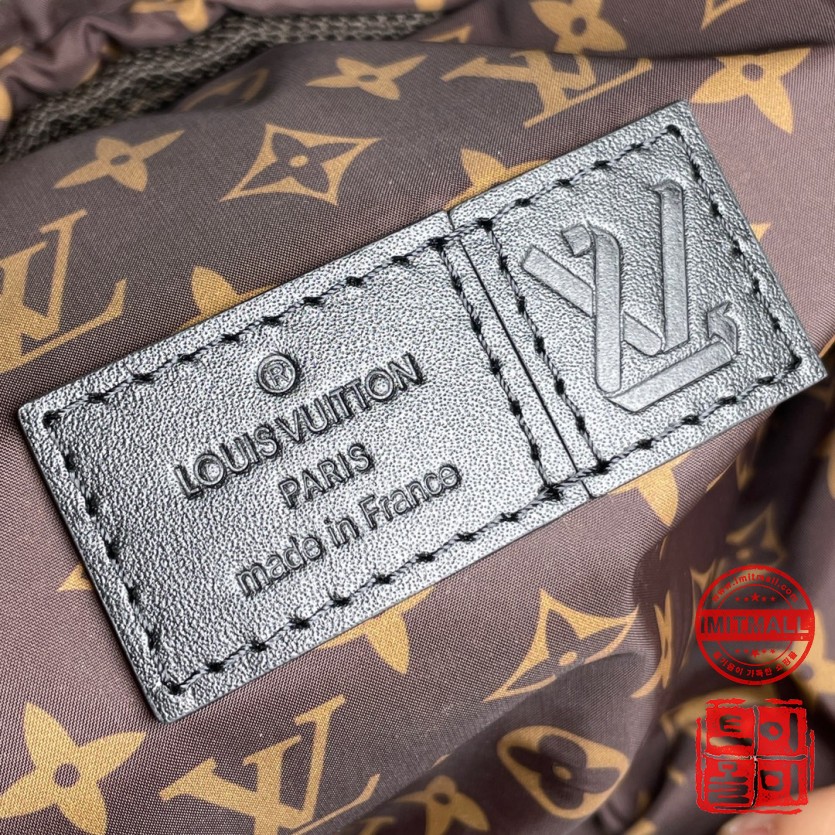 louis_vuitton_xxxxx_big_00008.jpg