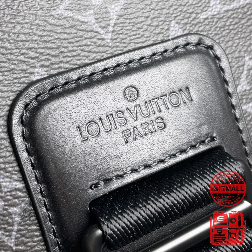 louis_vuitton_xxxxx_big_00008.jpg