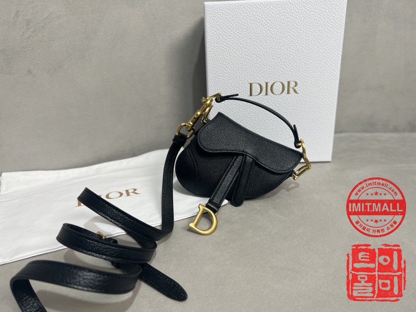 dior_xxxxx_big_00002.jpg