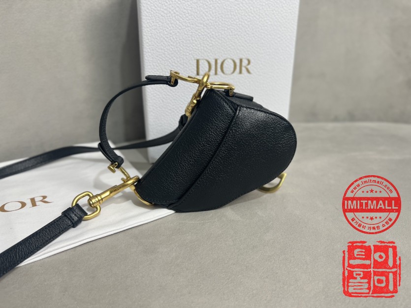 dior_xxxxx_big_00004.jpg