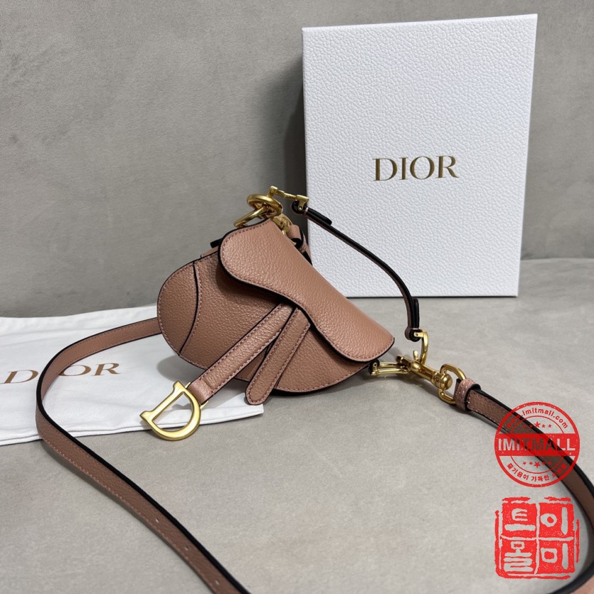 dior_xxxxx_big_00008.jpg