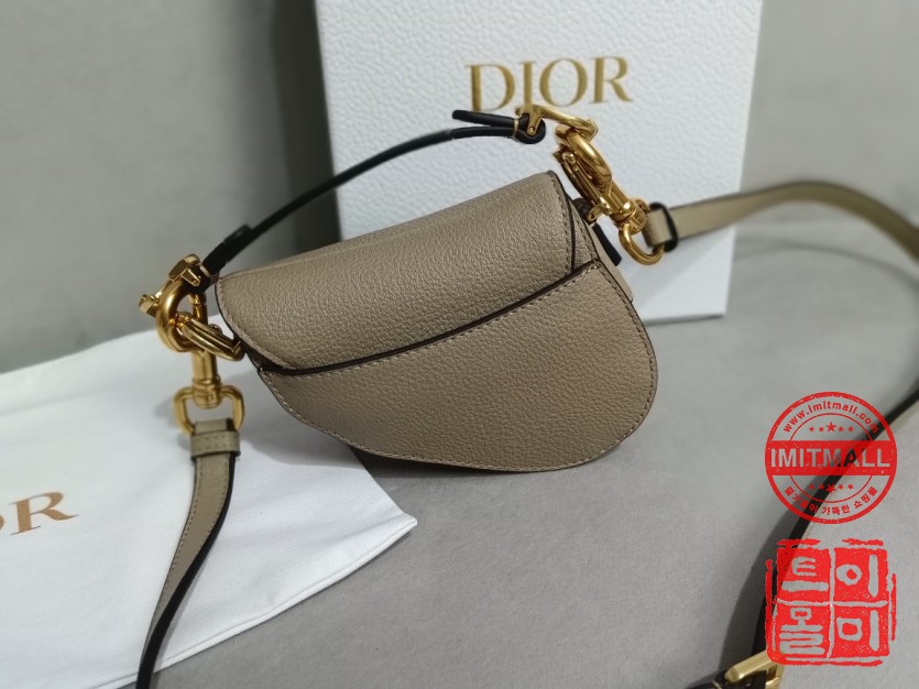 dior_xxxxx_big_00004.jpg