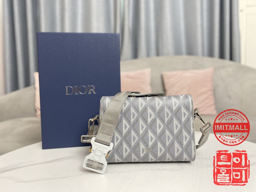 dior_xxxxx_big_00001.jpg