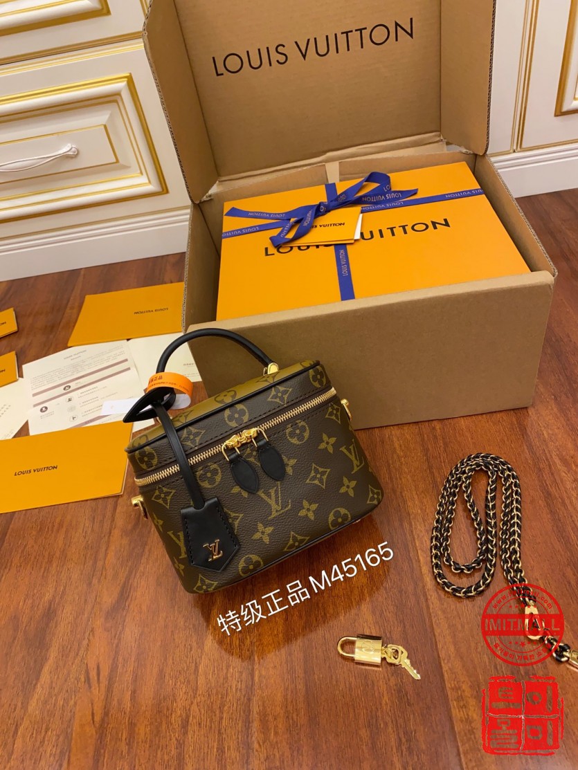 louis_vuitton_xxxxx_big_00001.jpg