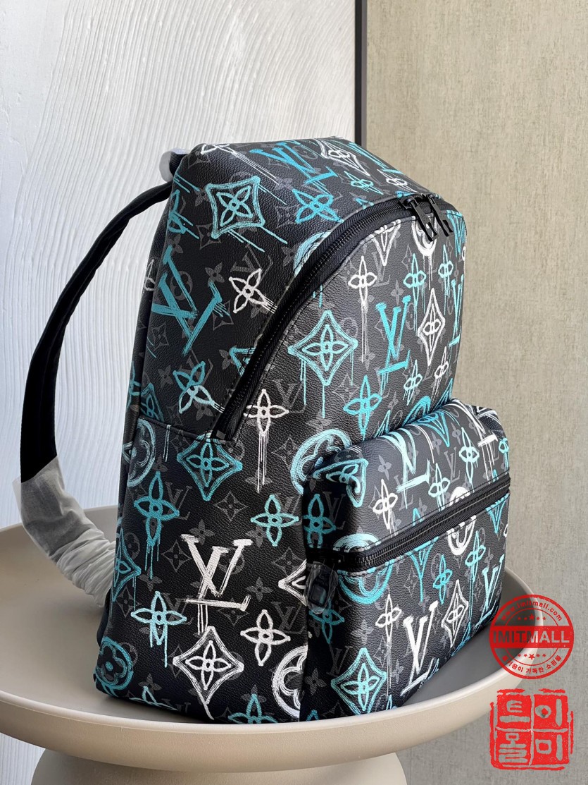 louis_vuitton_xxxxx_big_00009.jpg