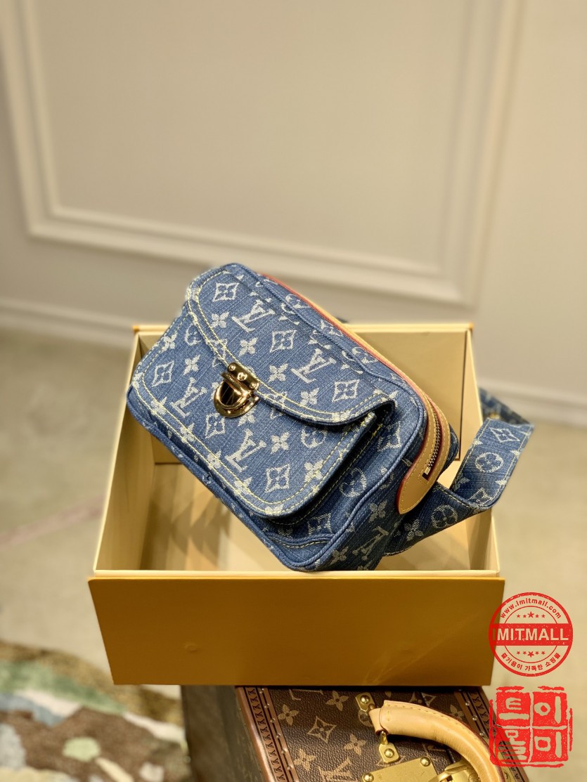 louis_vuitton_xxxxx_big_00001.jpg