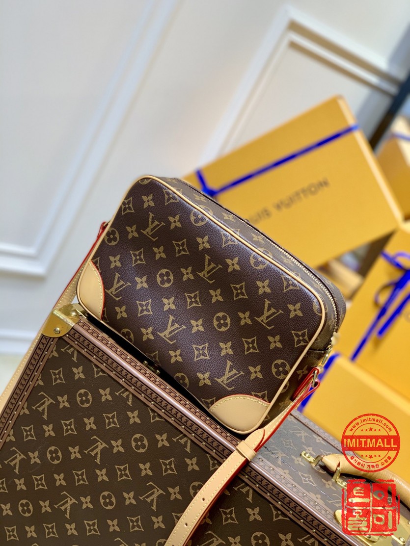 louis_vuitton_xxxxx_big_00002.jpg