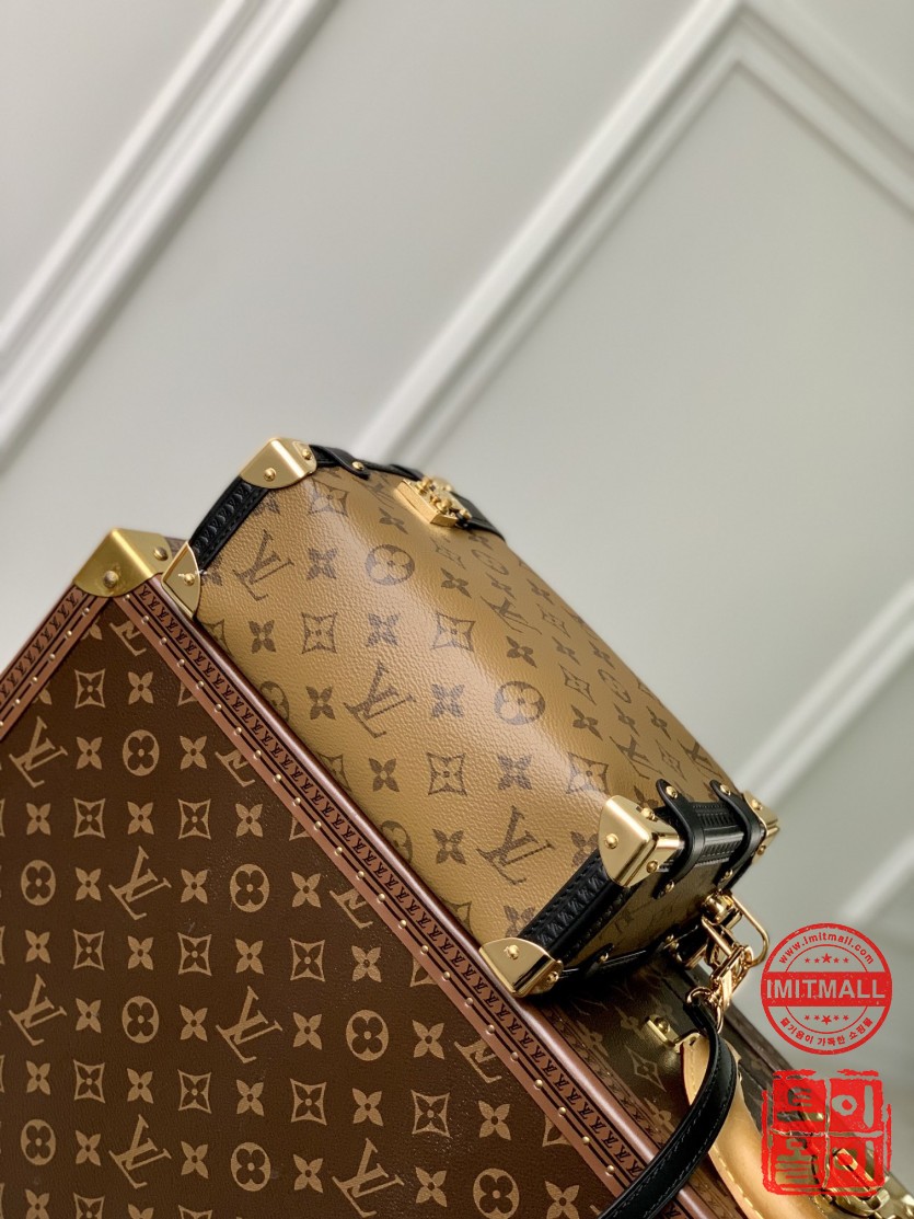 louis_vuitton_xxxxx_big_00005.jpg