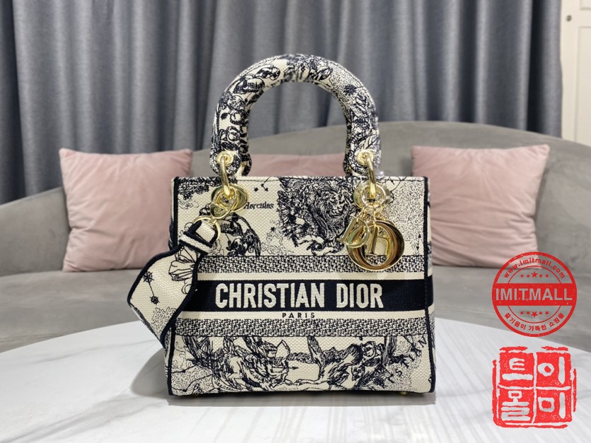 dior_xxxxx_big_00001.jpg