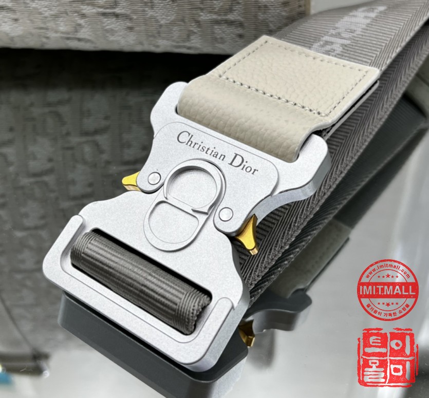 dior_xxxxx_big_00008.jpg
