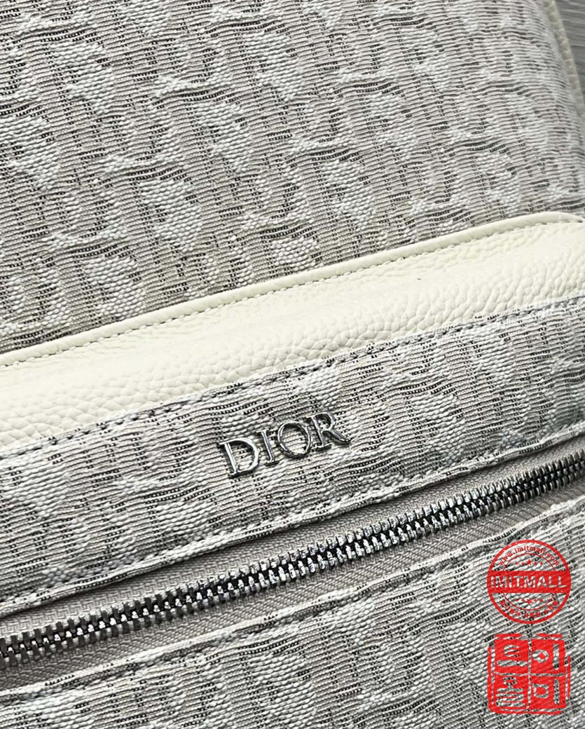 dior_xxxxx_big_00003.jpg