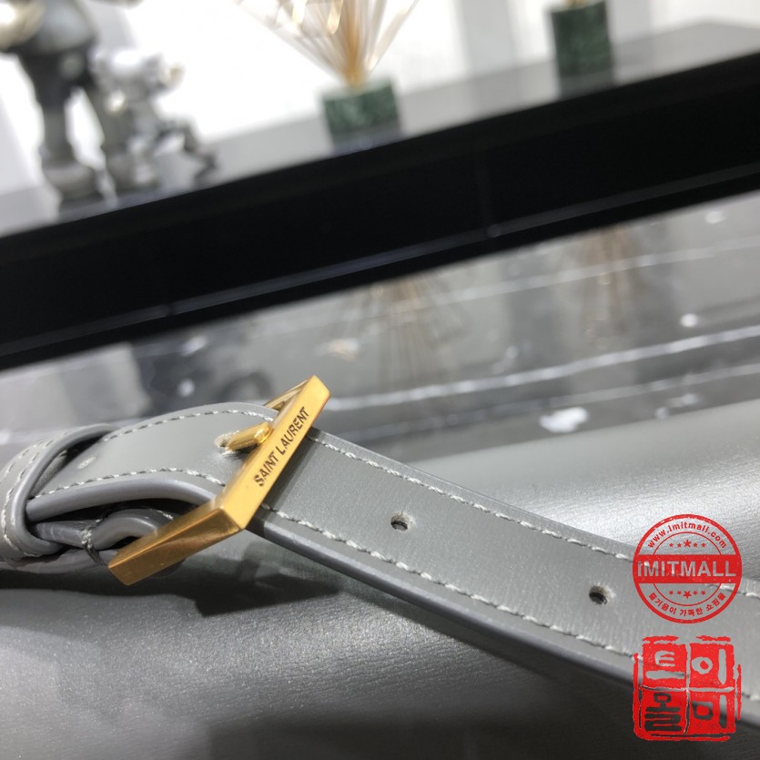 ysl_xxxxx_big_00008.jpg