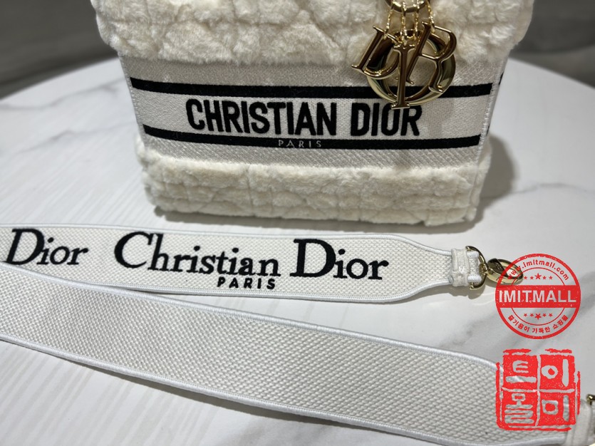 dior_xxxxx_big_00003.jpg