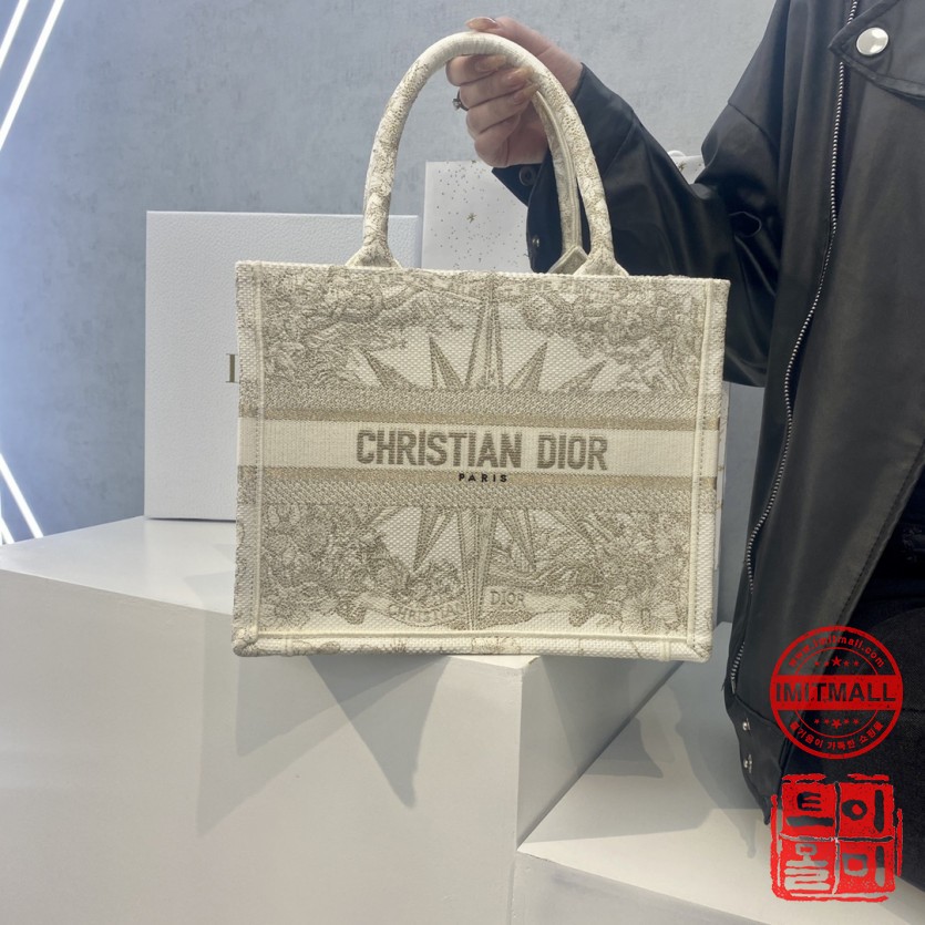 dior_xxxxx_big_00017.jpg