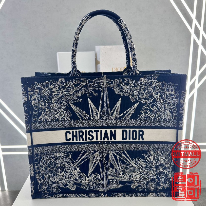 dior_xxxxx_big_00001.jpg