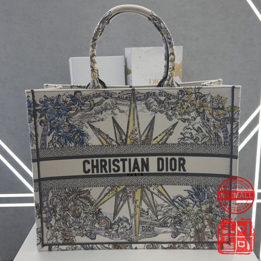 dior_xxxxx_big_00001.jpg