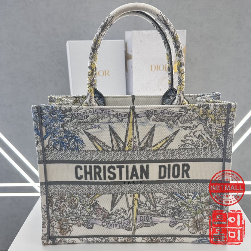 dior_xxxxx_big_00002.jpg
