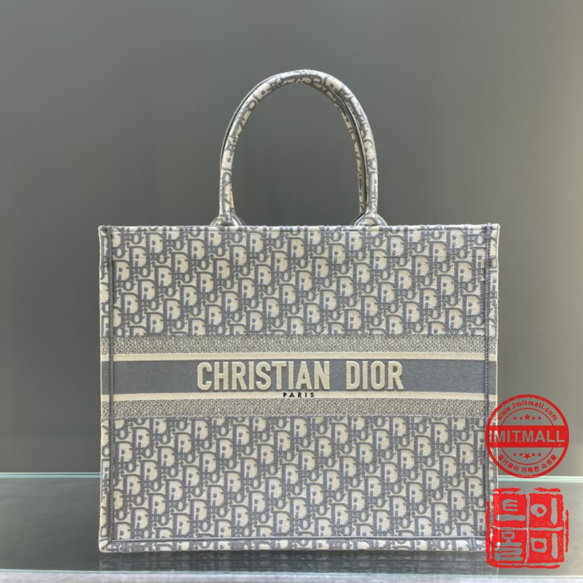 dior_xxxxx_big_00002.jpg