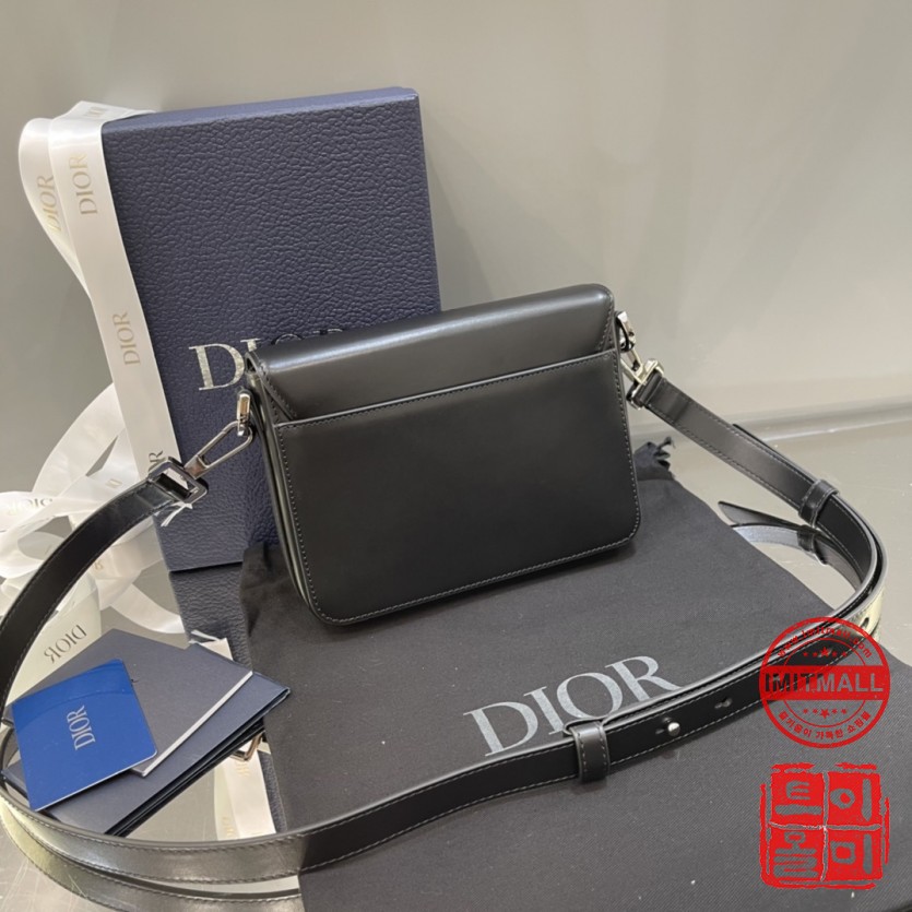 dior_xxxxx_big_00009.jpg