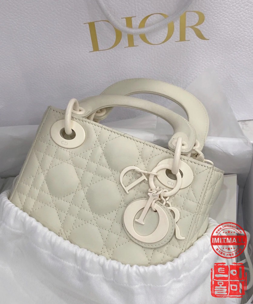 dior_xxxxx_big_00017.jpg