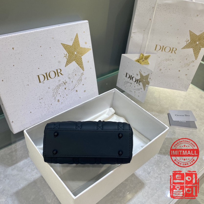 dior_xxxxx_big_00006.jpg