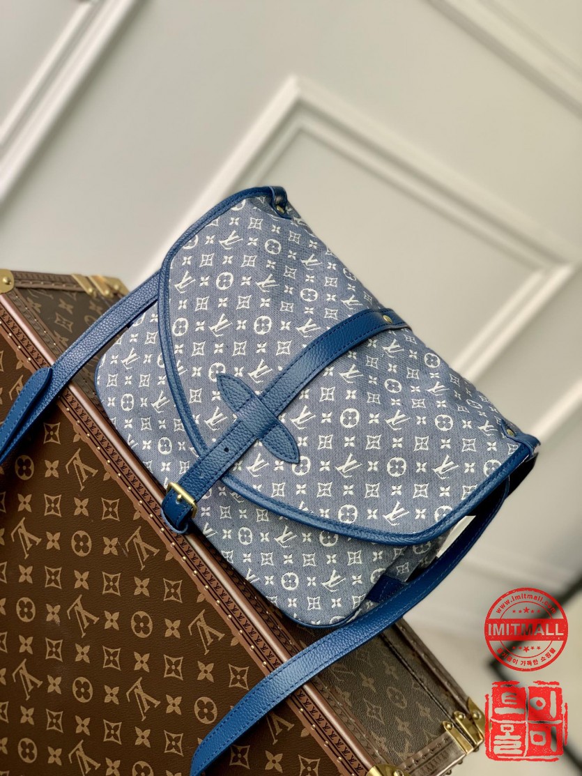 louis_vuitton_xxxxx_big_00001.jpg