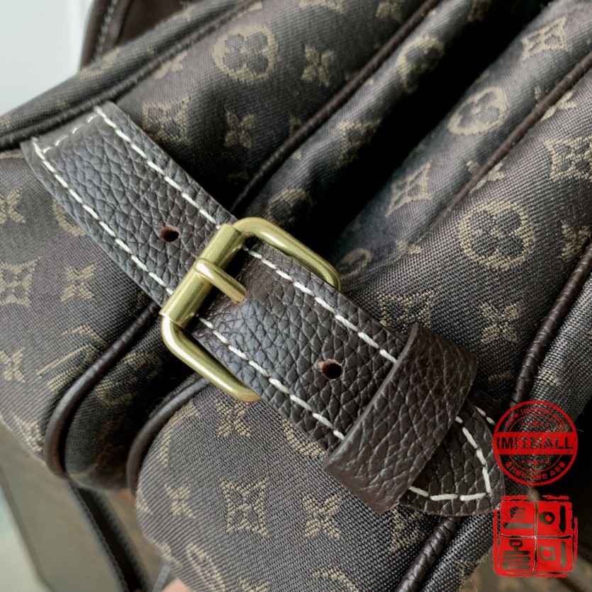 louis_vuitton_xxxxx_big_00008.jpg