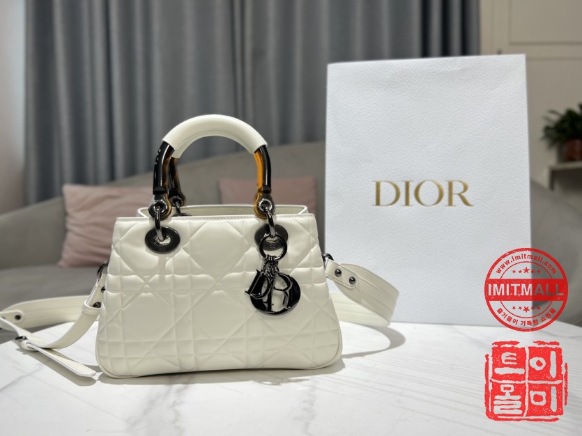 dior_xxxxx_big_00001.jpg