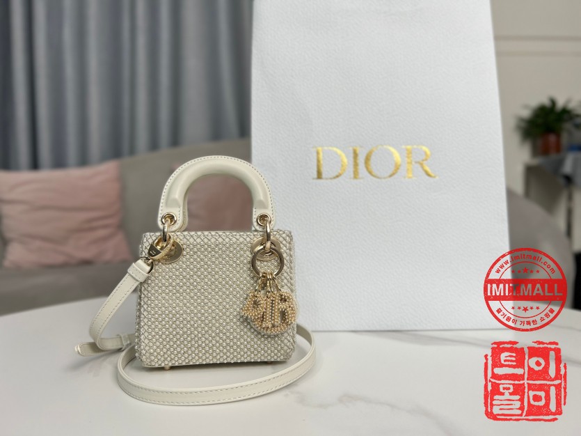 dior_xxxxx_big_00001.jpg