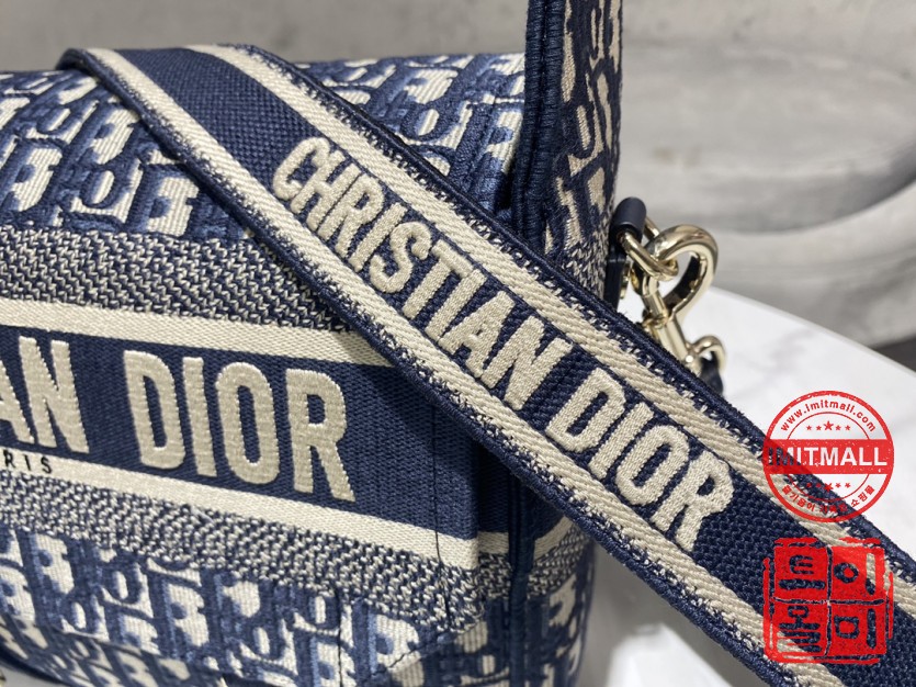 dior_xxxxx_big_00006.jpg